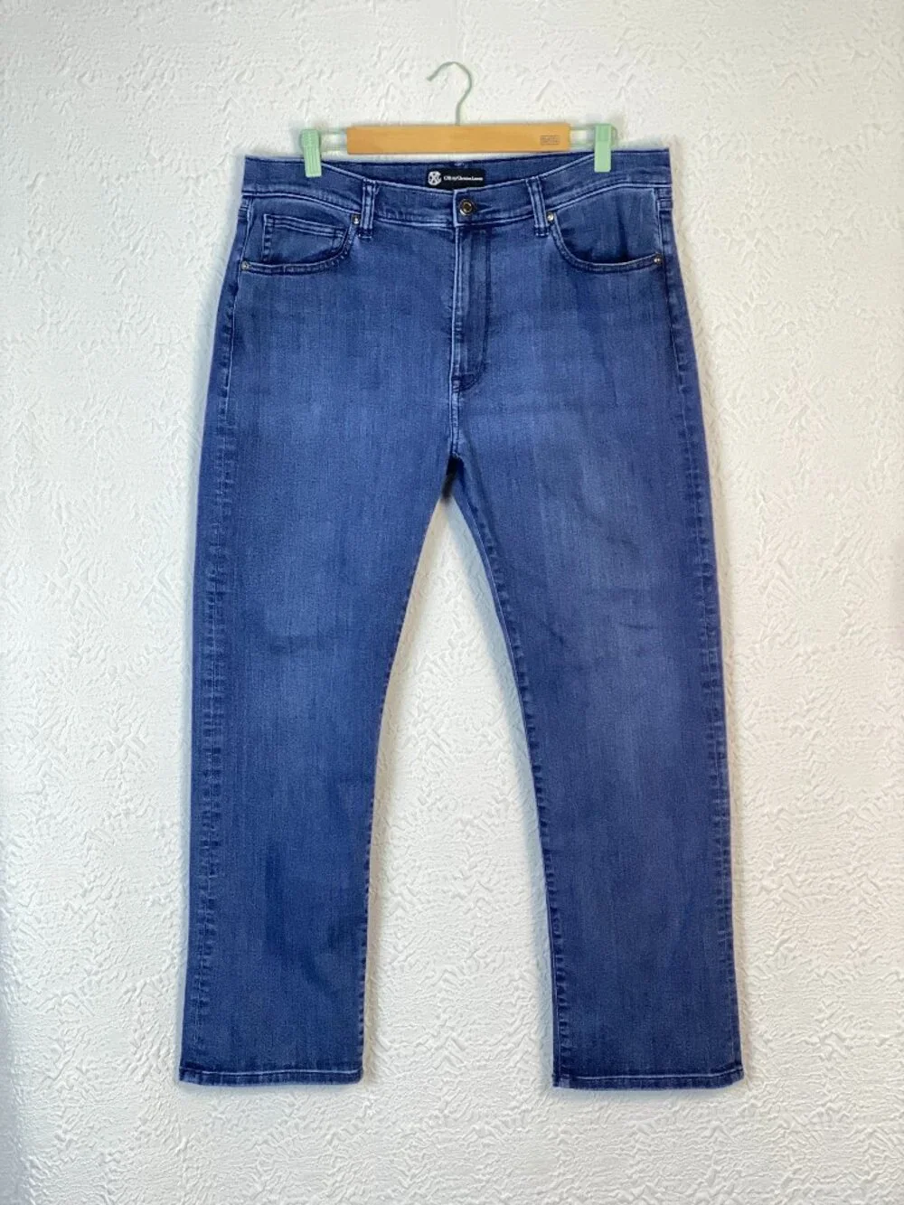 CXL by Christian Lacroix Men’s Straight Leg Stretch Jeans 36x30 Medium Wash